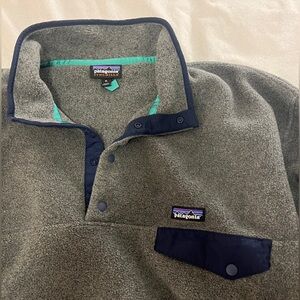 Patagonia Grey/Navy Blue Synchilla Snap-T